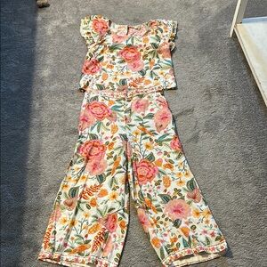 Rachel Zoe Vibrant Floral Patterned Outfit